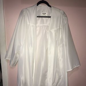 Graduation gown